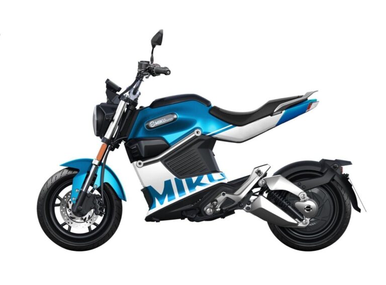 Sunra Miku Super Blue